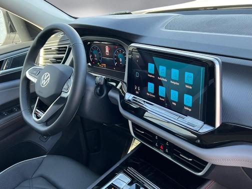 2026 Volkswagen Atlas PEAK EDITION