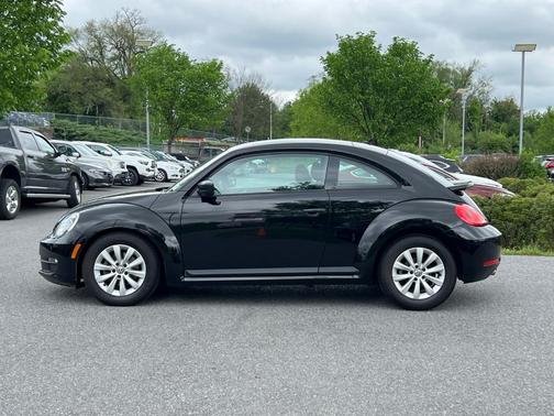 2016 Volkswagen Beetle 1.8T S