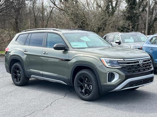 2025 Volkswagen Atlas 2.0T Peak Edition