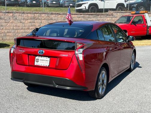 2017 Toyota Prius Four Touring