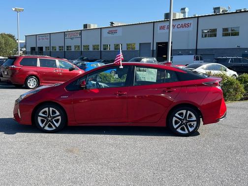 2017 Toyota Prius Four Touring