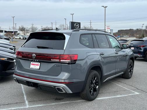 2025 Volkswagen Atlas 2.0T Peak Edition