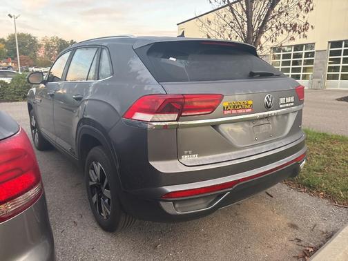 2023 Volkswagen Atlas Cross Sport 2.0T SE