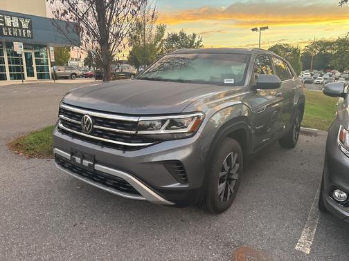 2023 Volkswagen Atlas Cross Sport 2.0T SE