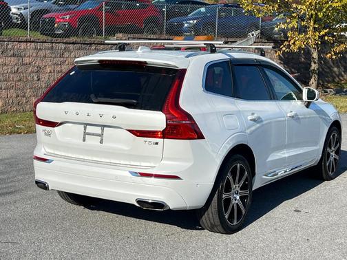 2019 Volvo XC60 T5 Inscription