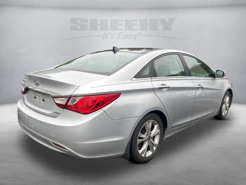 2013 Hyundai SONATA Limited