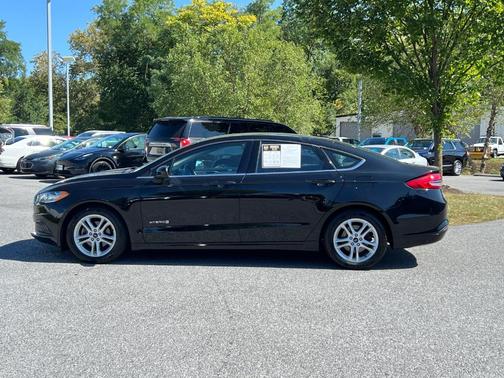 2018 Ford Fusion Hybrid SE