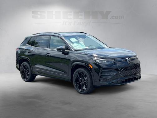 2025 Volkswagen Tiguan 2.0T SE R-Line Black