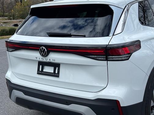 2026 Volkswagen Tiguan 2.0T S