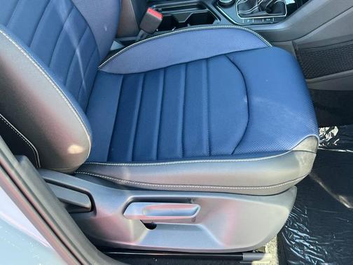 2026 Volkswagen Taos 1.5T SEL