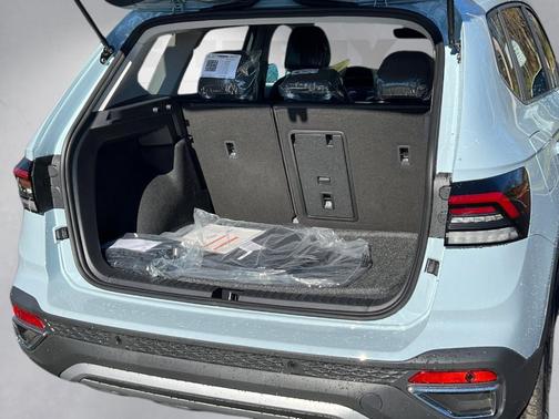 2026 Volkswagen Taos 1.5T SEL