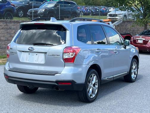 2016 Subaru Forester 2.5i Touring