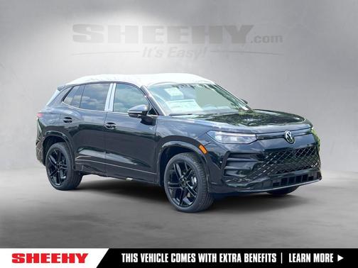 2025 Volkswagen Tiguan 2.0T SE R-Line Black