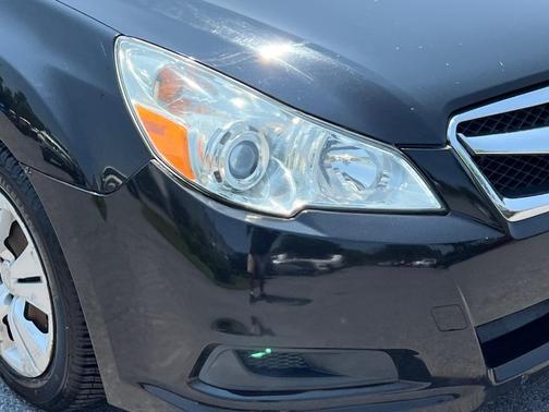 2011 Subaru Legacy 2.5i