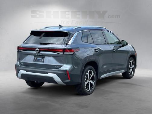 2025 Volkswagen Tiguan 2.0T SE