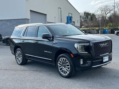 2023 GMC Yukon Denali Ultimate