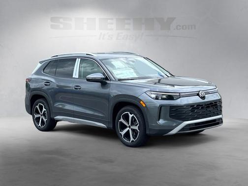 2025 Volkswagen Tiguan 2.0T SE