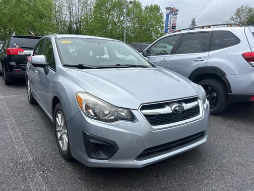 2013 Subaru Impreza 2.0i Premium