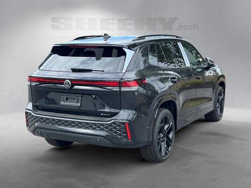 2025 Volkswagen Tiguan 2.0T SE R-Line Black