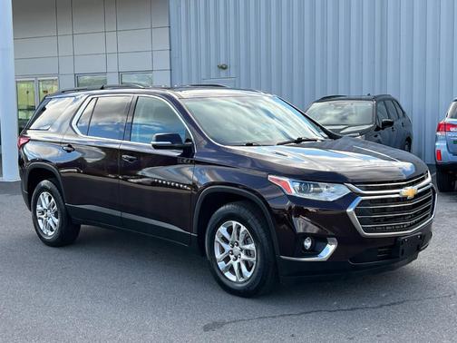 2020 Chevrolet Traverse LT Cloth