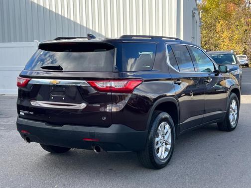2020 Chevrolet Traverse LT Cloth