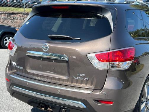 2015 Nissan Pathfinder Platinum