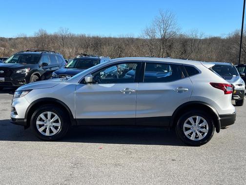 2020 Nissan Rogue Sport S