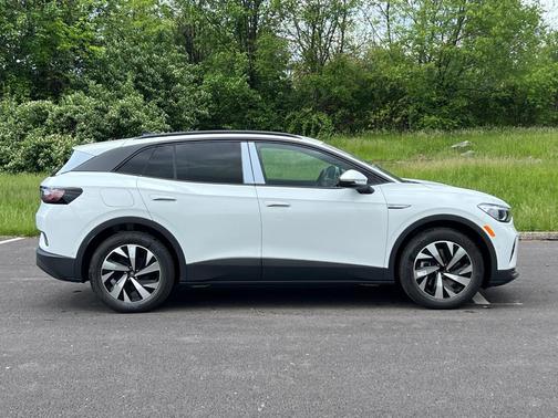 2025 Volkswagen ID.4 Pro