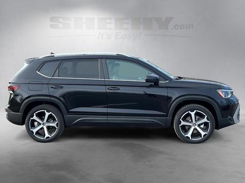 2026 Volkswagen Taos 1.5T SEL