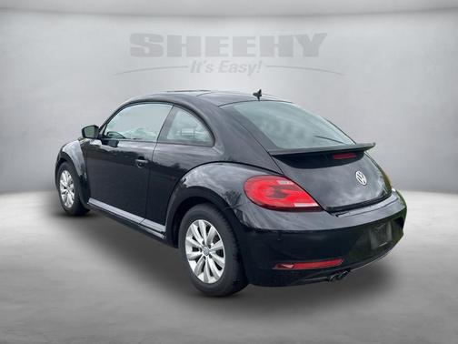 2018 Volkswagen Beetle 2.0T S