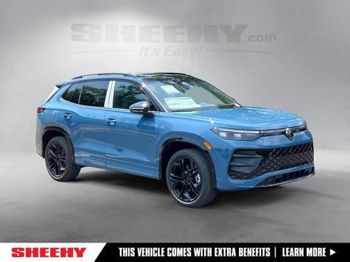 2025 Volkswagen Tiguan 2.0T SE R-Line Black
