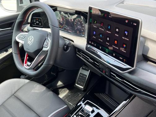 2025 Volkswagen Golf GTI 2.0T SE