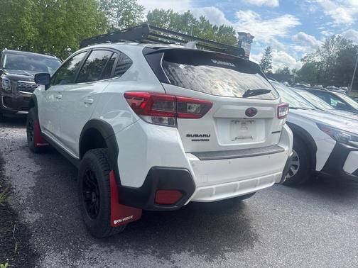 Crystal White Pearl 2023 Subaru Crosstrek Limited