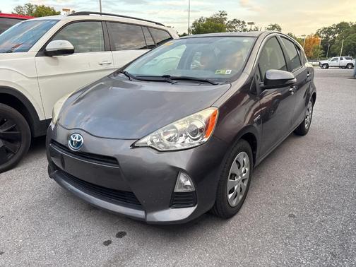 2014 Toyota Prius c Four