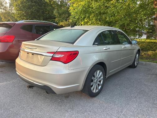 2014 Chrysler 200 Touring