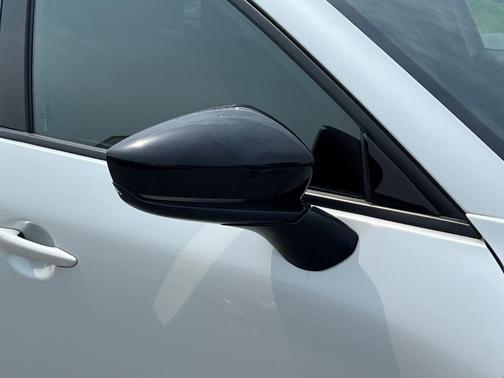 2024 Mazda CX-50 2.5 Turbo Premium Package
