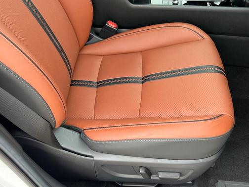2024 Mazda CX-50 2.5 Turbo Premium Package