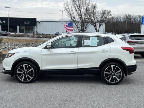 2017 Nissan Rogue Sport SL