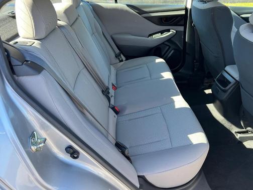 2020 Subaru Legacy Base (CVT)
