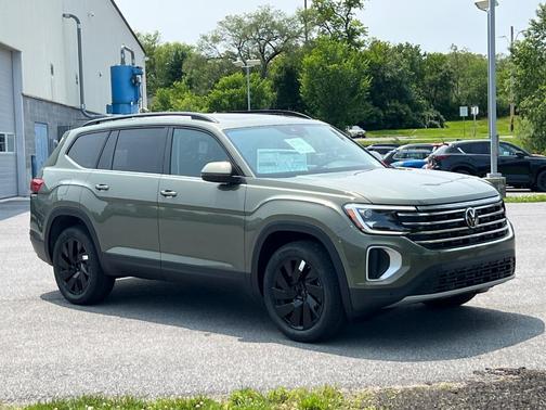 2025 Volkswagen Atlas 2.0T SE