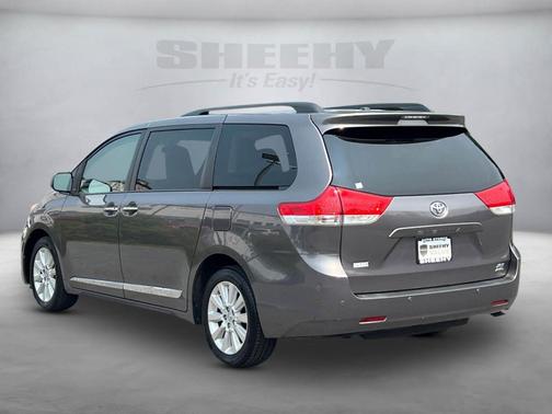 2014 Toyota Sienna XLE
