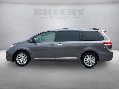 2014 Toyota Sienna XLE