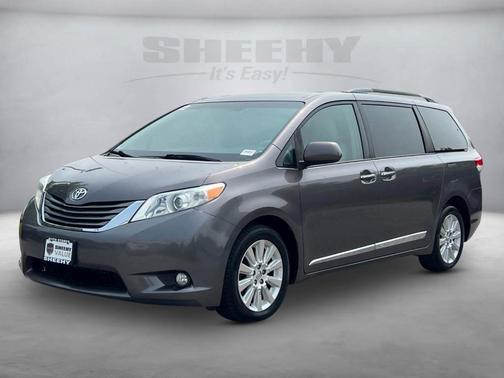 2014 Toyota Sienna XLE