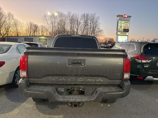 2017 Toyota Tacoma TRD Sport