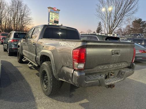 2017 Toyota Tacoma TRD Sport