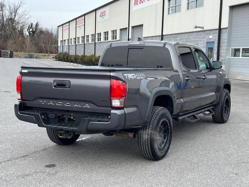 2017 Toyota Tacoma TRD Sport