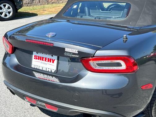 2017 FIAT 124 Spider Classica