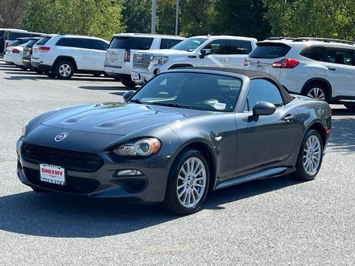 2017 FIAT 124 Spider Classica