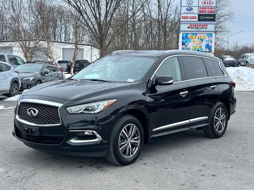 2017 INFINITI QX60 Base