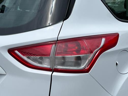 2014 Ford Escape S